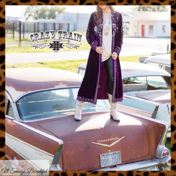 SOLD OUT!🔥Hand-Crafted Purple Velvet Duster🆕🔥 - Picture 4 of 6